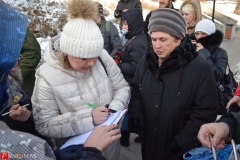 <strong>Жители Владивостока на митинге потребовали прекратить вырубать городские леса</strong>