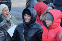 <strong>Жители Владивостока на митинге потребовали прекратить вырубать городские леса</strong>