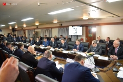 <strong>На борту крупнейшей в мире рыбоперерабатывающей плавбазы «Всеволод Сибирцев» прошло заседание Морского совета</strong>