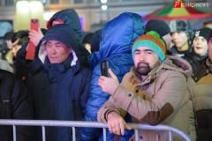 <strong>Выступления артистов горожане снимали на камеры мобильных телефонов</strong>