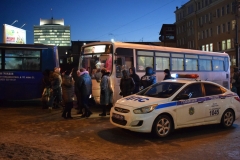 <strong>Автобусы вынуждены объезжать оцепленную площадь Семёновскую</strong>