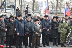 <strong>На церемонию пришло около 250 человек, среди них были ветераны Афганской войны, их родственники, школьники, представители власти и общественности</strong>