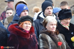 <strong>Во Владивостоке у памятника приморцам, погибшим в ходе локальных войн и военных конфликтов прошёл торжественный митинг в день памяти о россиянах, погибших во время исполнения служебного долга за пределами Отечества</strong>
