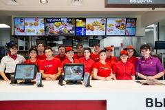 <strong>Ресторан KFC в Седанка Сити. Фото: пресс-служба KFC</strong>