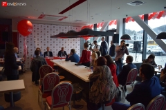 <strong>На Дальнем Востоке франчайзинговым партнером KFC стало ООО «ГудФуд» (генеральный директор Елена Коломиец, владелец Максим Лимаров)</strong>
