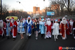 <strong>Колонна двинулась в сторону центральной площади</strong>
