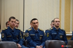 <strong>Во Владивостоке открылась фотовыставка "Ребята с нашего двора"</strong>