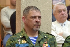 <strong>Во Владивостоке открылась фотовыставка "Ребята с нашего двора"</strong>