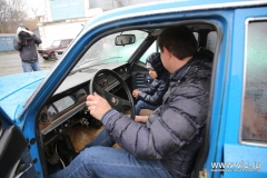 <strong>Глава Владивостока Виталий Веркеенко дал старт авторетросезону-2018. Фото: Игорь Богомолов, пресс-служба администрации Владивостока</strong>