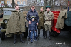 <strong>Глава Владивостока Виталий Веркеенко дал старт авторетросезону-2018. Фото: Игорь Богомолов, пресс-служба администрации Владивостока</strong>
