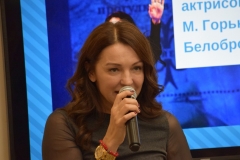 <strong>Творческая встреча с актрисой театра и кино, Заслуженной артисткой России Ларисой Белобровой прошла во Владивостоке в рамках праздничных мероприятий, посвященных 85-летию Приморского академического краевого драматического театра имени Горького</strong>