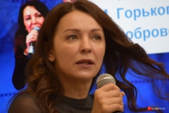 <strong>Творческая встреча с актрисой театра и кино, Заслуженной артисткой России Ларисой Белобровой прошла во Владивостоке в рамках праздничных мероприятий, посвященных 85-летию Приморского академического краевого драматического театра имени Горького</strong>