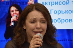 <strong>Творческая встреча с актрисой театра и кино, Заслуженной артисткой России Ларисой Белобровой прошла во Владивостоке в рамках праздничных мероприятий, посвященных 85-летию Приморского академического краевого драматического театра имени Горького</strong>