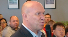 Депутат Дмитрий Сулеев