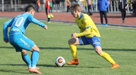Футболисты «Луча-Энергии» уступили в Санкт-Петербурге