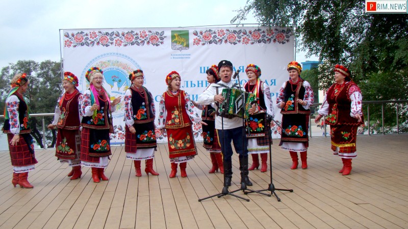 Украинский акцент: VI Сорочинская ярмарка открылась во Владивостоке
