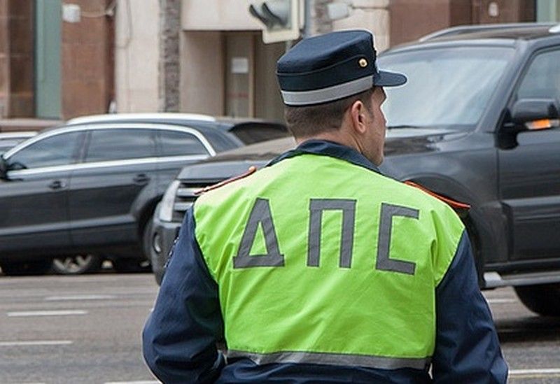В Артёме полицейские навестили семью погибшего коллеги