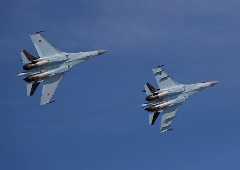 Первые полёты в 2017 году провели летчики ВВО над заливом Петра Великого