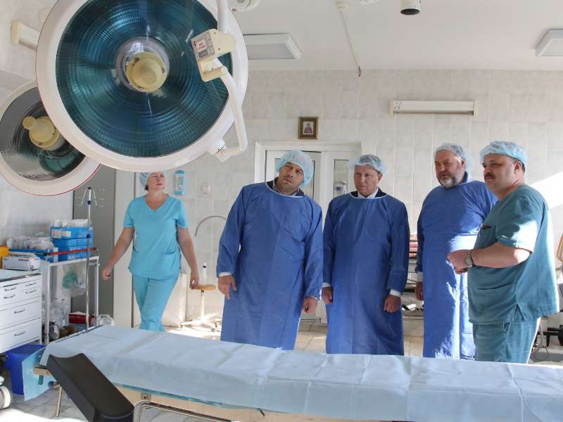 Тысячекоечная больница Владивостока получила новое оборудование