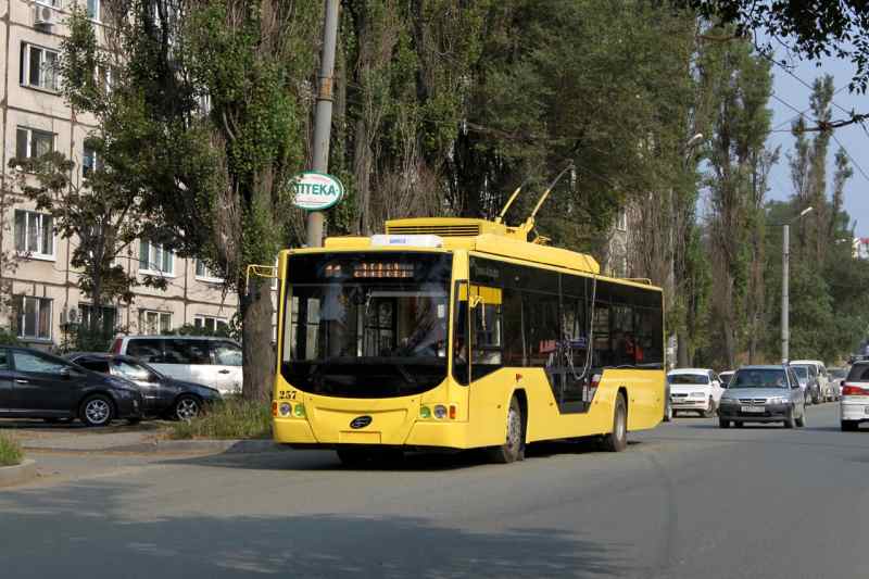 Власти Владивостока приобрели новый троллейбус за 11,05 млн рублей