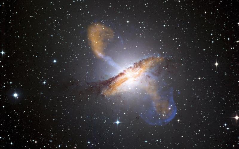 Астроном из Приморья заснял вспышку самого далекого объекта во Вселенной