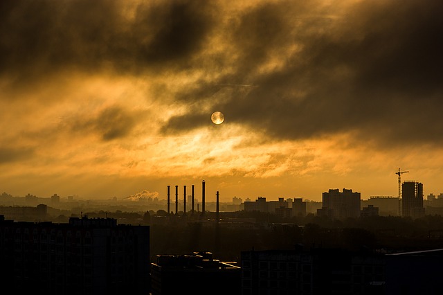 Жители Владивостока пожаловались на «зимний» смог