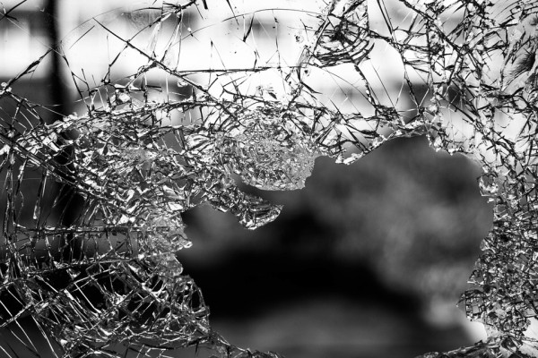 В Приморье в страшном ДТП с участием тягача погибли два человека