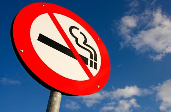 В Приморье курильщиков попытаются отучить от вредной привычки