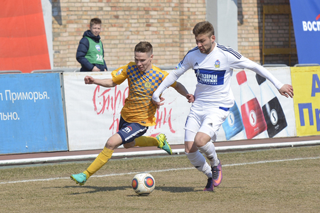 Получив нового спонсора, футболисты «Луча» сыграли вничью с «Волгарём»