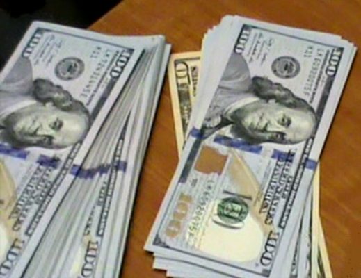 В Приморье крупного чиновника осудили за взятку в 550 тысяч долларов США