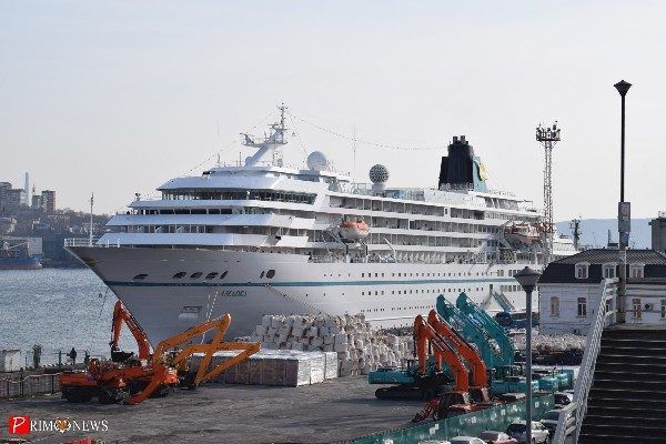 Океанский лайнер Amadea посетил Владивосток, открыв круизный сезон в Приморье