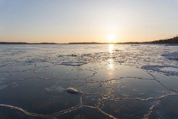 На водоёмах Приморья началось разрушение льда