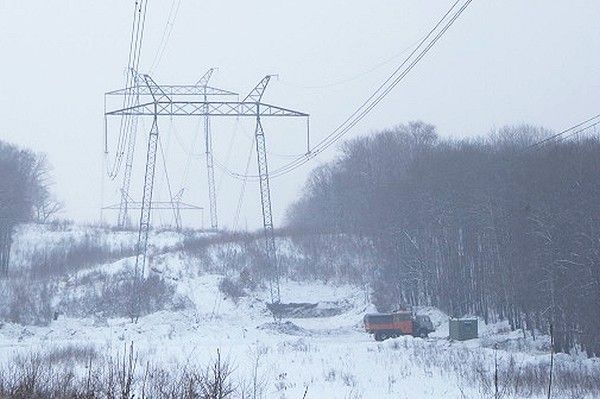 В Приморье установили новые фундаменты опор на линии электропередачи
