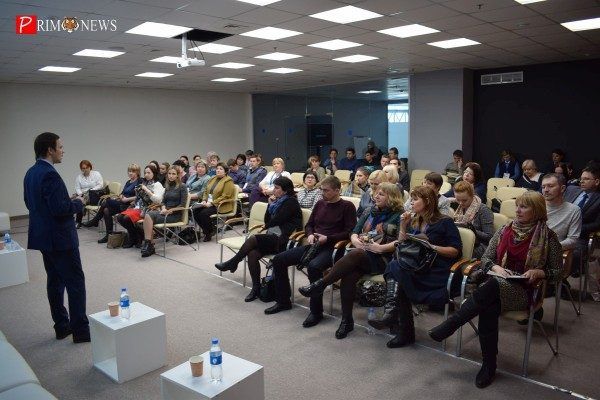 ДВФУ и ВГУЭС поддержали демонстрационный экзамен по стандартам WorldSkills Russia