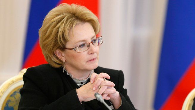 Министра здравоохранения России призвали облегчить жизнь приморцам, которым требуются сложные нейрохирургические операции