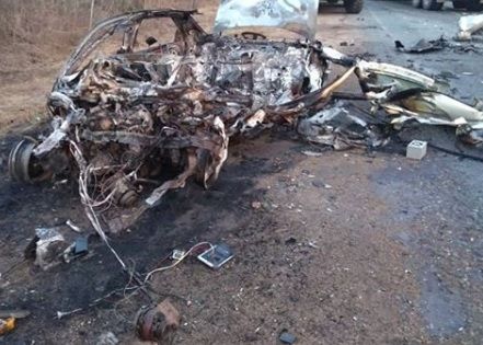 В Приморье водитель сгорел вместе со своим автомобилем в страшном ДТП