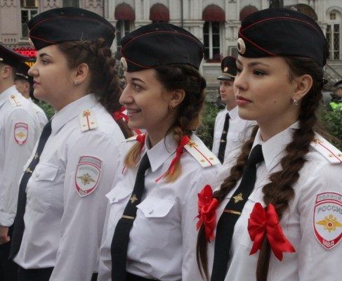 Во Владивостоке прошёл выпуск 40 офицеров полиции
