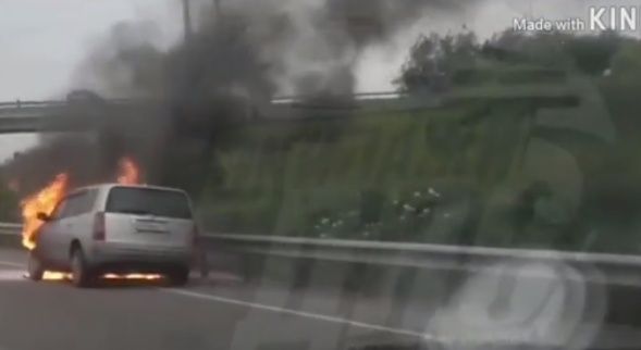 Автомобиль сгорел в пригороде Владивостока