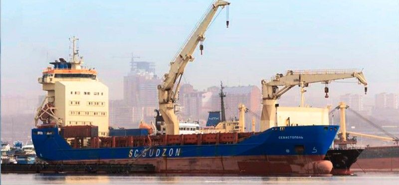 Судно «Севастополь» приморской компании «Гудзон» задержали в Южной Корее