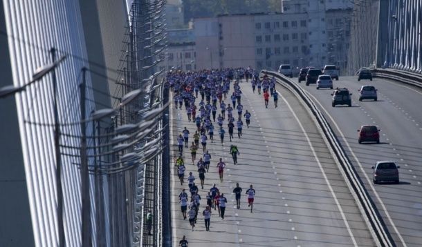 Во Владивостоке на время закроют движение по Золотому мосту