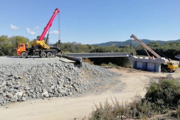 Мост через реку Литовка достроят в 2018 году — Примавтодор