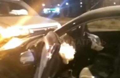 Массовое ночное ДТП во Владивостоке спровоцировала автомобилистка
