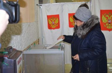 Выборы губернатора Приморье: Олег Кожемяко уверенно лидирует