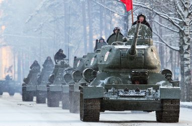 Через Владивосток в Россию доставили 30 танков Т-34 из Лаоса