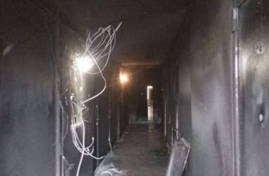 Страшный пожар в многоэтажке во Владивостоке: погибла женщина