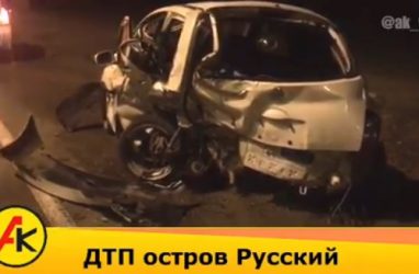 ДТП во Владивостоке: малолитражку разнесло в клочья — видео