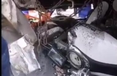 Жуткое ДТП в Приморье: мотоцикл «влетел» под автобус