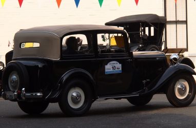 Автомобиль BMW 1935 года выпуска восстановят в Приморье