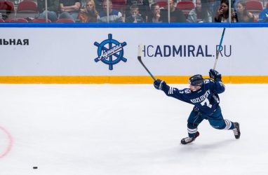 Хоккеисты «Адмирала» выиграли у финского «Йокерита»