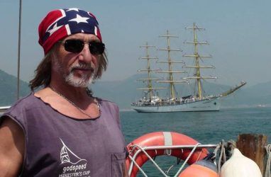 Капитану Джеку — 70: в Приморье поздравили с юбилеем известного яхтсмена